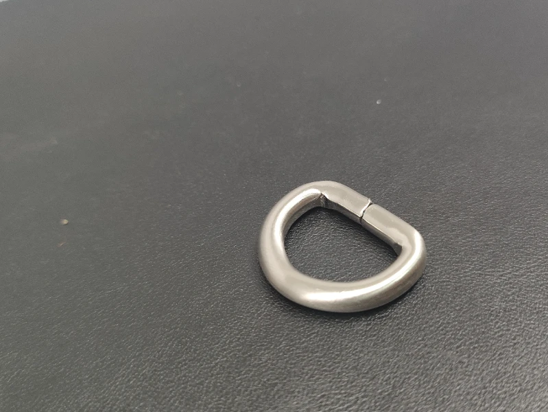 25 Silver Bag Hardware D-Ring
