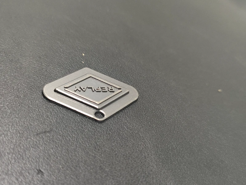 25mm Diamond Metal Bag Tag