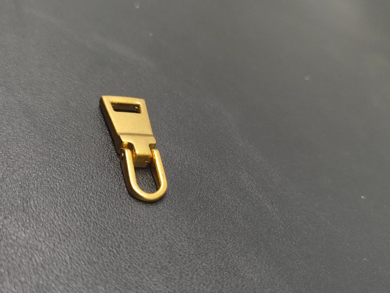 28mm Gold Bag Zipper Pull