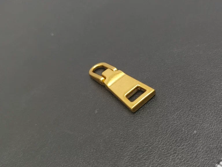Gold Bag Zipper Pull