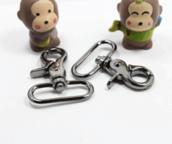 metal spring snap hook