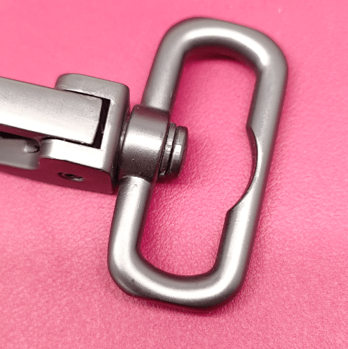 The tail of dog hook