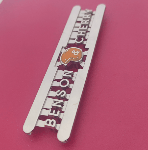 custom metal bag tags
