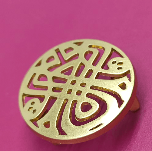 blank metal bag tags