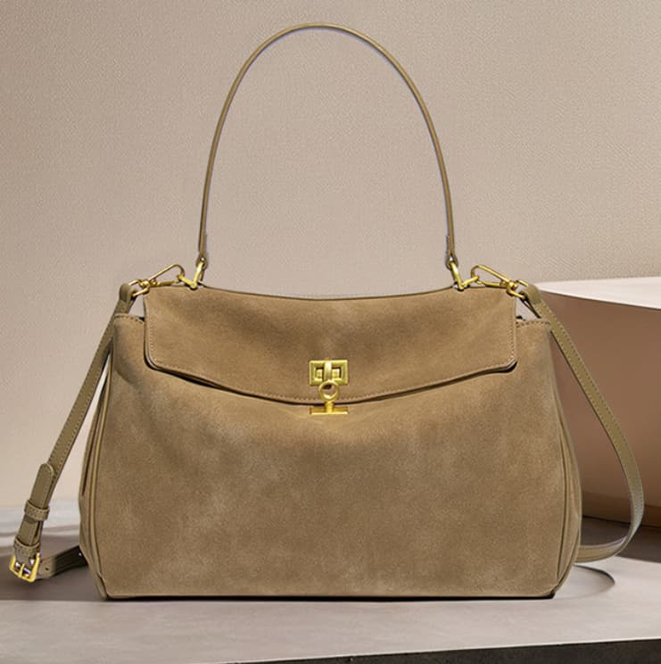 Lady's handbag