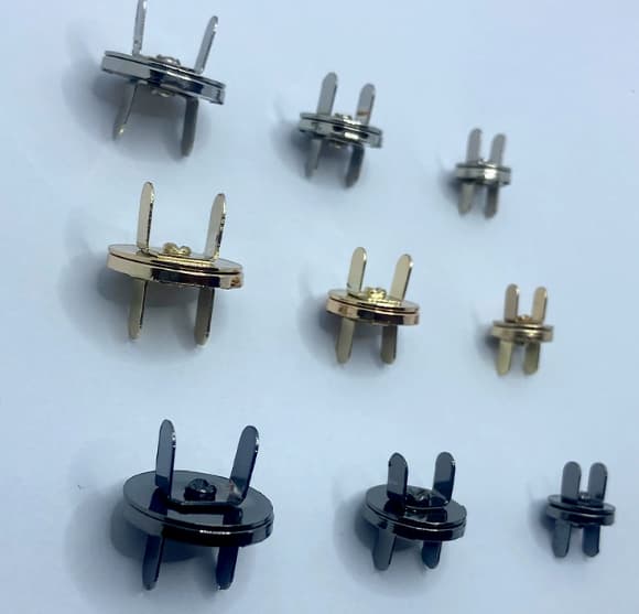 magnetic botton